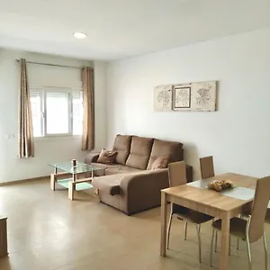 apartamento-la-dorada.hotelsinnerja.org/